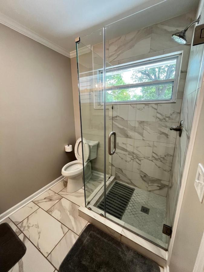 Atlanta Unit 2 Room 2 - Peaceful Weekend Getaway Private Bedroom & Bathroom Экстерьер фото